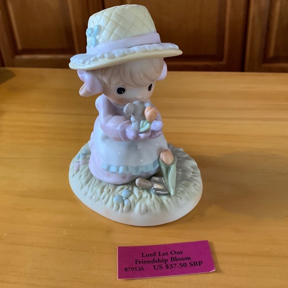 Precious Moments Lord Let Our Friendship Bloom - Picture 1 of 4